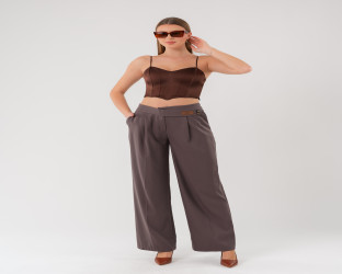 بنطال نسائي واسع Women's Wide-Leg Trousers