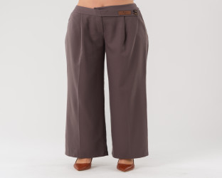 بنطال نسائي واسع Women's Wide-Leg Trousers