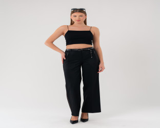 بنطلون أسود واسع بقصة مستقيمة مع شريط جانبي Wide-Leg Trousers with Contrasting Side Stripe