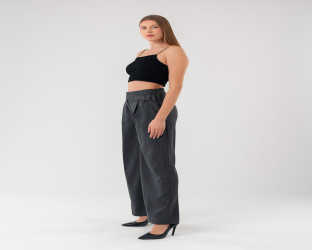 بنطال نسائي واسع Women's Wide-Leg Trousers