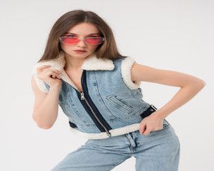سترة (فيست) نسائية من الدنيم Women's Denim Biker Vest
