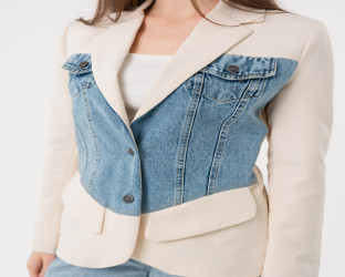 بليزر اوف وايت بقصة ضيقة مع قماش الدينم Off White Blazer with Denim Front