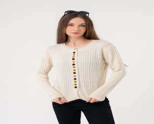 كارديغان صوفي بأزرار ملونة Cropped Knitted Cardigan