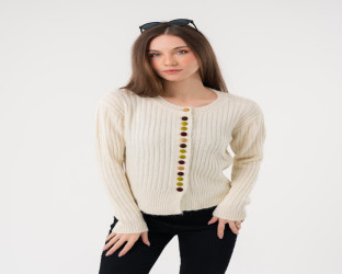 كارديغان صوفي بأزرار ملونة Cropped Knitted Cardigan