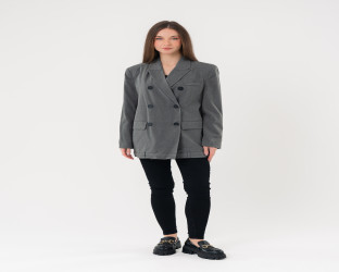بليزر رمادي بقصة واسعة وطول متوسط Oversized Gray Blazer with Medium Length