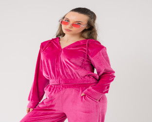 طقم رياضي (هودي وبنطلون) من الشامواه Velvet Tracksuit Set (Hoodie and Wide-Leg Pants)