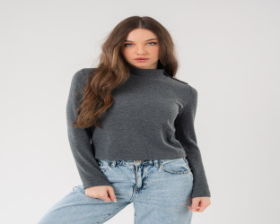 سويتر بياقة عالية وأزرار ذهبية High Collar Knitted Sweater with Golden Buttons