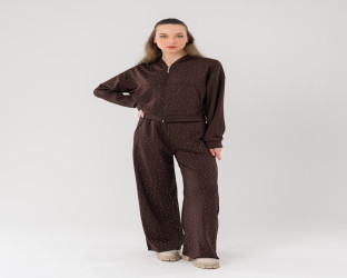 طقم بدلة رياضي نسائي (تراكسوت) مزينة بقطع كريستال Women's Rhinestone Studded Tracksuit
