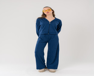 طقم بدلة رياضي نسائي (تراكسوت) مزينة بقطع كريستال Women's Rhinestone Studded Tracksuit