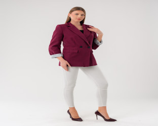 جاكيت بليزر بقصّة قصيرة Cropped Blazer