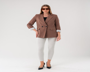 جاكيت بليزر بقصّة قصيرة Cropped Blazer