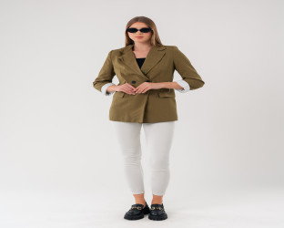 جاكيت بليزر بقصّة قصيرة Cropped Blazer