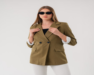 جاكيت بليزر بقصّة قصيرة Cropped Blazer