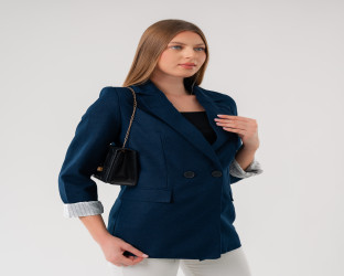 جاكيت بليزر بقصّة قصيرة Cropped Blazer