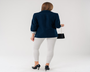 جاكيت بليزر بقصّة قصيرة Cropped Blazer
