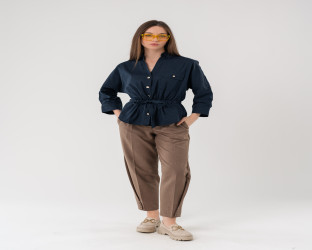 قميص كاجوال بأكمام ثلاثة أرباع ورباط لتحديد الخصر Casual Shirt with Drawstring Waist and 3/4 Sleeves
