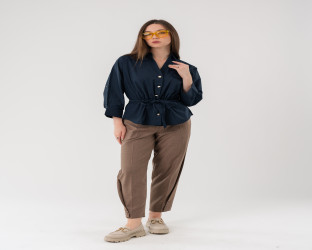 قميص كاجوال بأكمام ثلاثة أرباع ورباط لتحديد الخصر Casual Shirt with Drawstring Waist and 3/4 Sleeves
