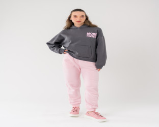 طقم هودي رمادي وبنطلون وردي Dark Gray Oversized Hoodie and Light Pink Joggers Set