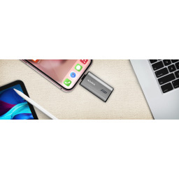 قرص تخزين خارجي محمول ADATA SC750 SSD بسعة 2 تيرابايت USB-C ADATA SC750 2TB Portable SSD USB-C