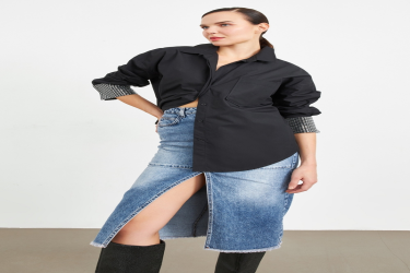 قميص قطني اسود فضفاض Oversized Black Cotton Shirt with Long Sleeves