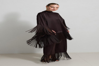 طقم بلوزة وبنطال بتفاصيل شرّابات Chocolate Tassel Detailed Blouse And Trouser Set