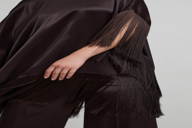 طقم بلوزة وبنطال بتفاصيل شرّابات Chocolate Tassel Detailed Blouse And Trouser Set