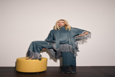 طقم بلوزة وبنطال بتفاصيل شرّابات Quartz Tassel Detailed Blouse And Trouser Set