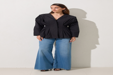 قميص اسود قطن 100% بتصميم مريح ومخصر 100% Cotton Comfortable Fit Shirt with Gathered Waist Detail