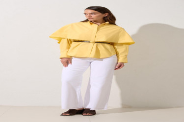 قميص اصفر قطن 100% مع حزام عند الخصر Yellow 100% Cotton Belt Detailed Shirt