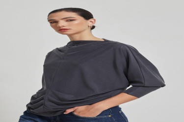 بلوزة بأكمام طويلة باللون المدخن Smoked Pucker Detailed Long Sleeve Blouse
