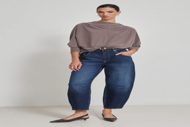 بلوزة بأكمام طويلة باللون المينك Mink Pucker Detailed Long Sleeve Blouse