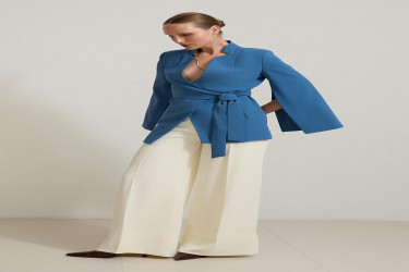 جاكيت ازرق بأكمام ضيقة وتفاصيل رباط عند الخصر Blue Narrow Formwork Sleeve Detailed Waist Tie Detailed Jacket