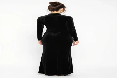 فستان مخملي بتفاصيل وإكسسوار على الخصر Waist Accessory Detailed Velvet Dress