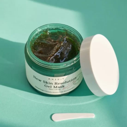 ماسك جل الشيح والنياسيناميد للوجه لتفتيح وتهدئة البشرة Mugwort & 2% Niacinamide Brightening Soothing Gel Face Mask