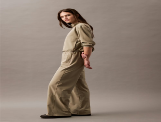 بنطلون رياضي نسائي بخصر عالٍ وقصة مستقيمة Women's Active Commute Technical Pants High-Rise Straight Leg