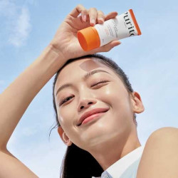 واقي شمس ديلي سوفت تاتش مع +SPF 50 بحجم 60 مل Daily Soft Touch Sunscreen SPF 50+ PA++++ - 60 ml