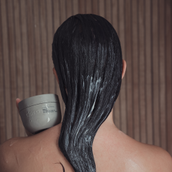 ماسك الترطيب العميق لتعزيز التموجات 300 مل Curl Booster Deep Hydration Hair Mask (300 ml)