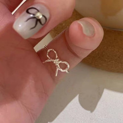 خاتم فيونكة فضي silver bow ring