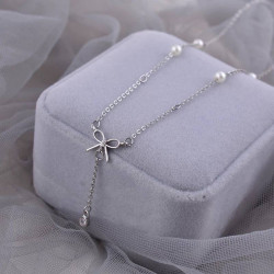 قلادة فيونكة فضي Silver bow necklace