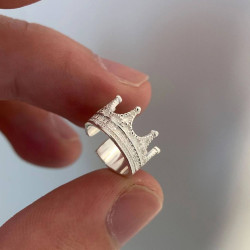 حلق أذن فضي silver earring