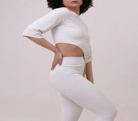 تيشيرت بأكمام واسعة Wide Sleeve T-Shirt