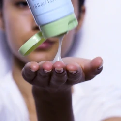 مجموعة العناية بالبشرة 4 قطع Clarity Skintreats 4Pcs set