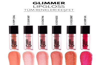 غلوس ملون بذرات لامعة للشفاه Glimmer Gloss Lip Gloss