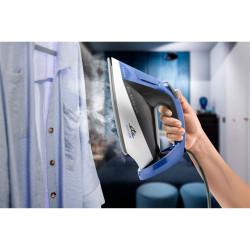 مكواة بخار كلوي 2600 وات بسيراميك متين Chloe 2600W Steam Iron with Durable Ceramic