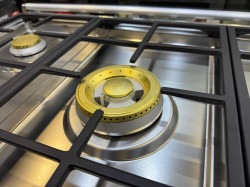 طباخ ميلانو الإيطالي 5 مشاعل97 CH ستيل 97 CH Italian Milano Cooker, 5 Burners, 90x60