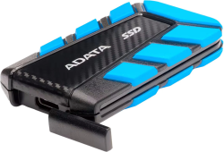 ADATA SD820 1TB Rugged External SSD – USB 3.2 Gen 2×2، حتى 2000 ميجابايت/ث، مقاوم للماء والغبار بمعيار IP68 ADATA SD820 1TB Rugged External SSD – USB 3.2 Gen 2×2, Up to 2000 MB/s, IP68 Waterproof & Dustproof
