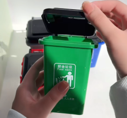 سلة نفايات مكتبية توضع على المكتب Desktop Office Trash Bin