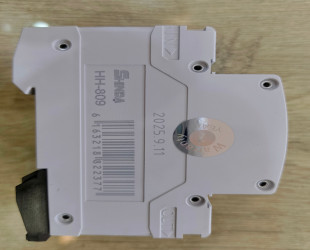 جوزة مولدة الكترونية ذكية 63 أمبير Electric circuit breaker - 63A