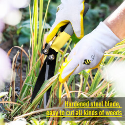 أداة تقليم حواف العشب بنصف قمر مع رأس مسنن ومرفقات Half-moon lawn trimmer with serrated head and attachments