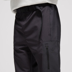 بنطال أديداس يوتيليتي كارغو (رجالي) - أسود Utility Cargo Pants (Men's) - Black